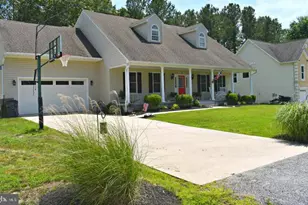 202 Santa Maria Ave, Colonial Beach, VA 22443 - Photo 1