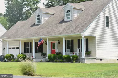 202 Santa Maria Avenue, Colonial Beach, VA 22443 - Photo 2