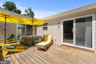 305 Cedar Ln, Colonial Beach, VA 22443 - Photo 24