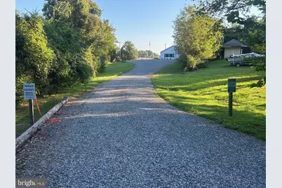 305 Cedar Lane, Colonial Beach, VA 22443 - Photo 34