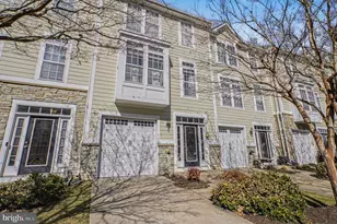 307 Monroe Point Dr, Colonial Beach, VA 22443 - Photo 2