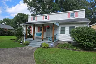412 Marshall Ave, Colonial Beach, VA 22443 - Photo 2
