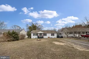 514 Albrough Blvd, Colonial Beach, VA 22443 - Photo 6