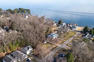 109 12th St, Colonial Beach, VA 22443 - Photo 2