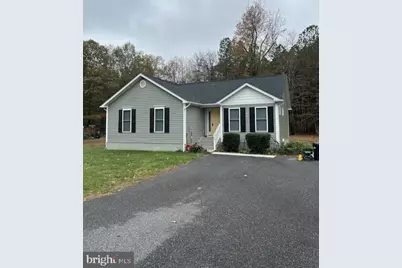 435 Wakefield Drive, Colonial Beach, VA 22443 - Photo 1