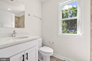 736 Circle Ln, Colonial Beach, VA 22443 - Photo 28