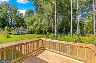 736 Circle Ln, Colonial Beach, VA 22443 - Photo 2