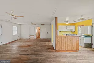 1228 Holly Vista Dr, Colonial Beach, VA 22443 - Photo 10