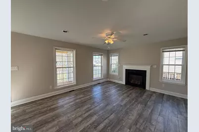 238 5th Street, Colonial Beach, VA 22443 - Photo 2