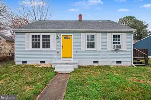 217 Locust Ave, Colonial Beach, VA 22443 - Photo 2
