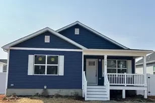 708 Jackson St, Colonial Beach, VA 22443 - Photo 2