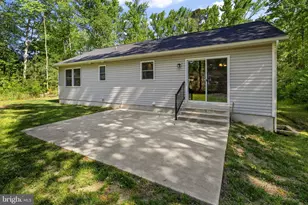 22 Pinewood Ln, Colonial Beach, VA 22443 - Photo 28