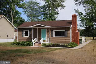 508 Latane Dr, Colonial Beach, VA 22443 - Photo 2