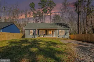 261 Azure Dr, Colonial Beach, VA 22443 - Photo 8