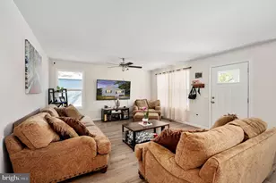 669 Lakeview Dr, Colonial Beach, VA 22443 - Photo 12