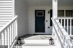 669 Lakeview Dr, Colonial Beach, VA 22443 - Photo 6