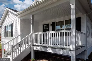 669 Lakeview Dr, Colonial Beach, VA 22443 - Photo 36