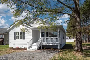 669 Lakeview Dr, Colonial Beach, VA 22443 - Photo 36
