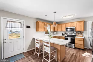 1223 Shore Dr, Colonial Beach, VA 22443 - Photo 10