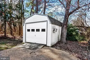 1223 Shore Dr, Colonial Beach, VA 22443 - Photo 28