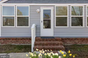 1216 Marshall Ave, Colonial Beach, VA 22443 - Photo 2