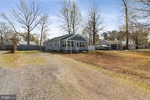 1216 Marshall Ave, Colonial Beach, VA 22443 - Photo 4