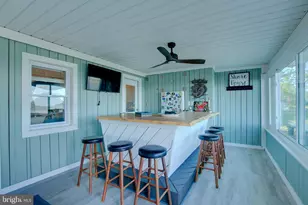 162 Shore Dr, Colonial Beach, VA 22443 - Photo 24