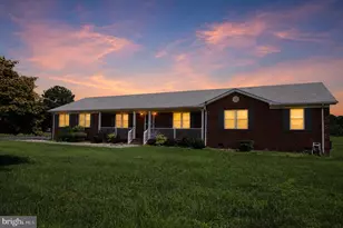 38 Silverleaf Dr, Hague, VA 22469 - Photo 16
