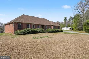 2383 Rappahannock Rd, Colonial Beach, VA 22443 - Photo 38