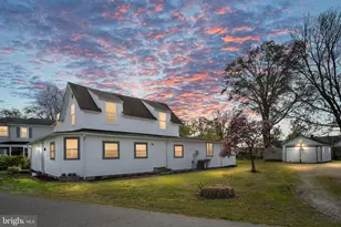 319 Marshall, Colonial Beach, VA 22443 - Photo 1