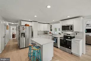 3400 Riverview Dr, Colonial Beach, VA 22443 - Photo 10