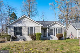 140 Greenway Dr, Colonial Beach, VA 22443 - Photo 2