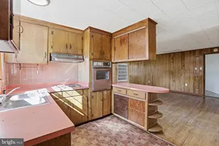 20287 Ridge Rd, Colonial Beach, VA 22443 - Photo 12