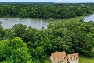 367 Edgewater Ln, Montross, VA 22520 - Photo 2
