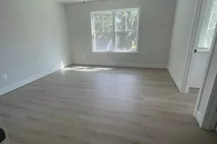 512 Livingstone St, Colonial Beach, VA 22443 - Photo 10