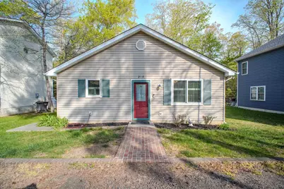 213 12th Street, Colonial Beach, VA 22443 - Photo 2