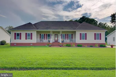3003 Riverview Dr, Colonial Beach, VA 22443 - Photo 2