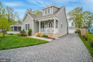 1111 Lossing Ave, Colonial Beach, VA 22443 - Photo 2