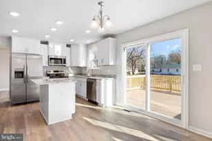 326 Westmoreland Dr, Colonial Beach, VA 22443 - Photo 10