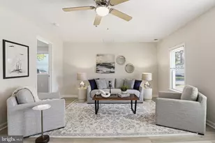 212 Bancroft Ave, Colonial Beach, VA 22443 - Photo 8