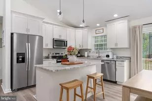174 Shorewood Dr, Colonial Beach, VA 22443 - Photo 18