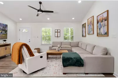 174 Shorewood Dr, Colonial Beach, VA 22443 - Photo 10