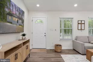 174 Shorewood Dr, Colonial Beach, VA 22443 - Photo 8