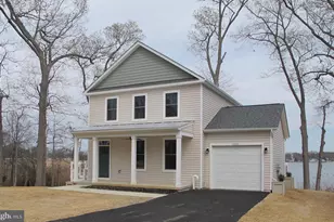 1252 Shore Dr, Colonial Beach, VA 22443 - Photo 4
