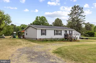 154 Worrell Ln, Colonial Beach, VA 22443 - Photo 14