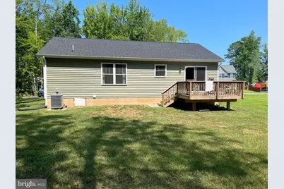 346 Brooks Drive, Colonial Beach, VA 22443 - Photo 4