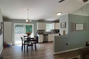 346 Brooks Dr, Colonial Beach, VA 22443 - Photo 10