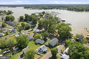 312 Vernon St, Colonial Beach, VA 22443 - Photo 14