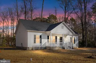177 Azure Dr, Colonial Beach, VA 22443 - Photo 1