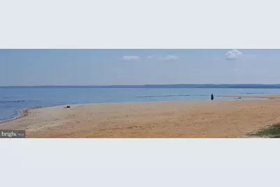 31 6th St, Colonial Beach, VA 22443 - Photo 16